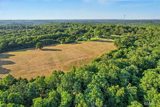 12621 Hyfield Road, De Soto, MO 63020