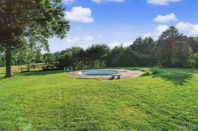 12621 Hyfield Road, De Soto, MO 63020