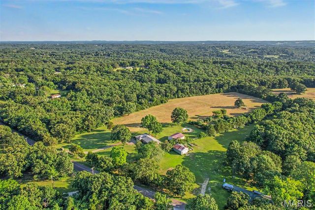 12621 Hyfield Road, De Soto, MO 63020