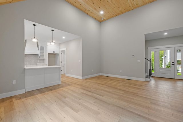 280 Sterling Drive, Laconia, NH 03246