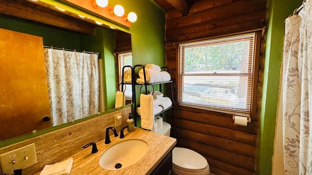 53341 Sherman Drive, Idyllwild, CA 92549