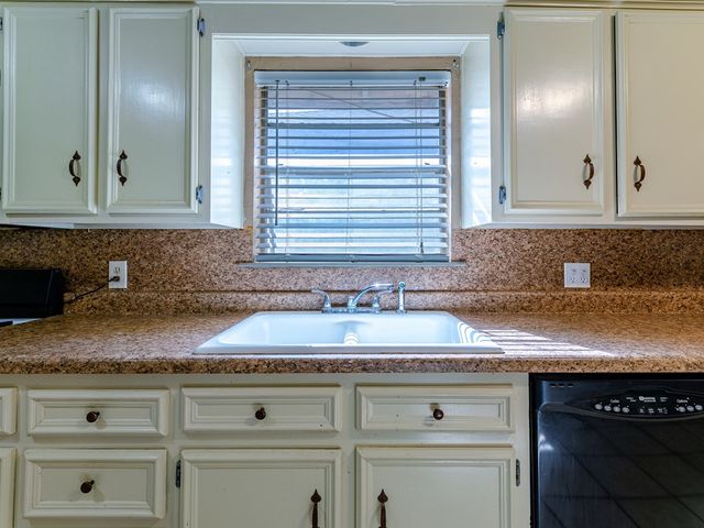 510 N Terrell St, Midland, TX 79701