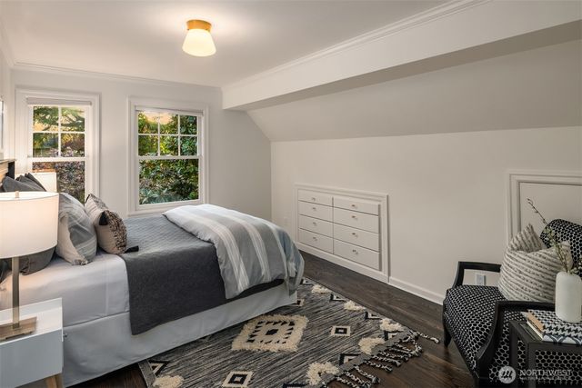1206 37th Avenue E, Seattle, WA 98112