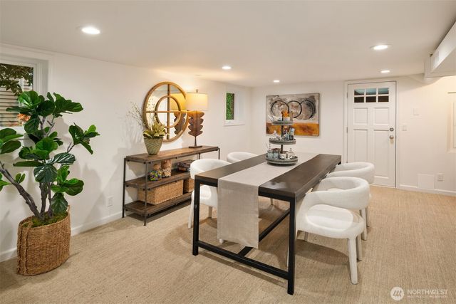1206 37th Avenue E, Seattle, WA 98112