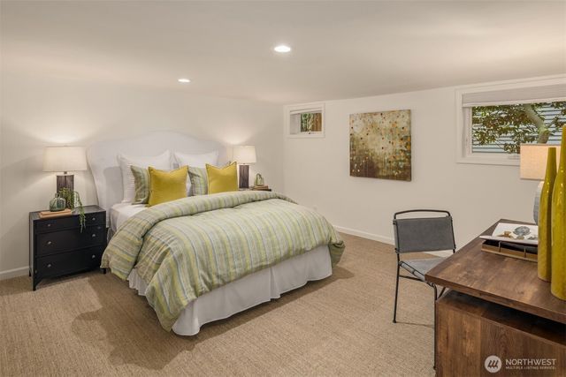 1206 37th Avenue E, Seattle, WA 98112