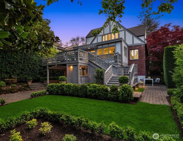 1206 37th Avenue E, Seattle, WA 98112