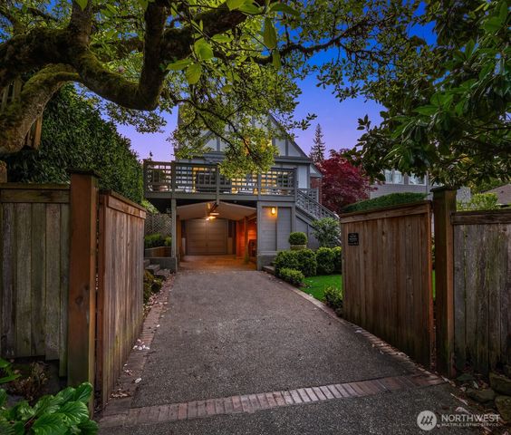 1206 37th Avenue E, Seattle, WA 98112
