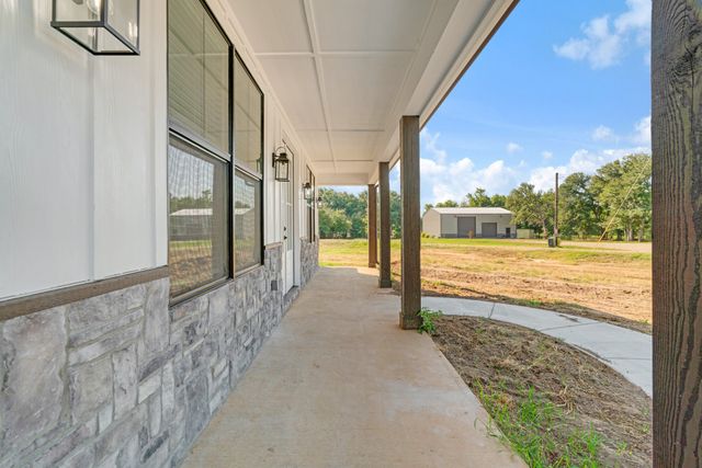 520 PR 14901, Paris, TX 75460