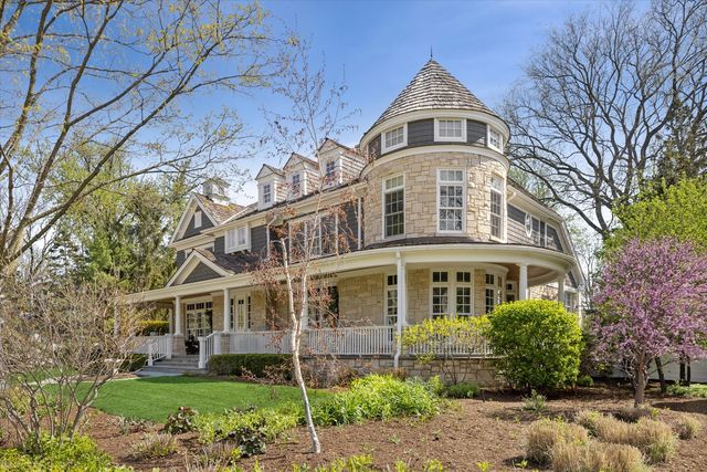 11 S Adams Street, Hinsdale, IL 60521