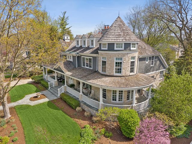 11 S Adams Street, Hinsdale, IL 60521