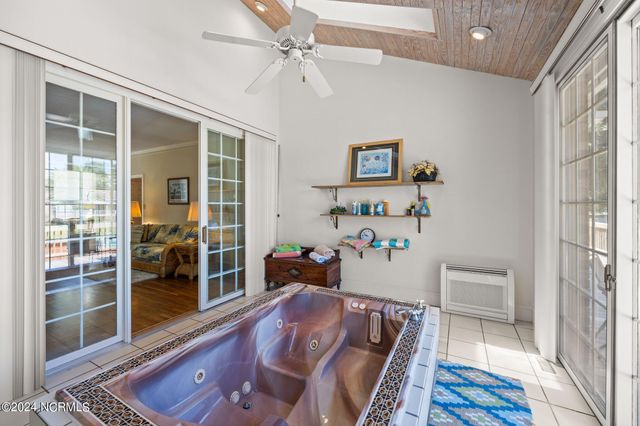 6021 Cassowary Lane, New Bern, NC 28560