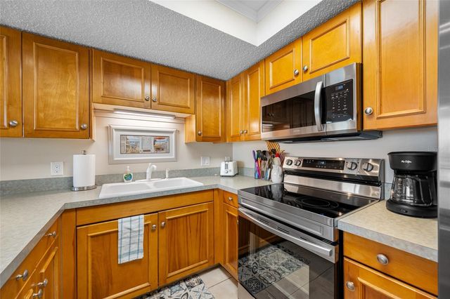 13336 GULF BOULEVARD 103, Madeira Beach, FL 33708