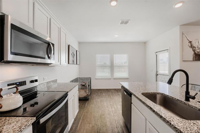 18517 Cremello DR A, Manor, TX 78653