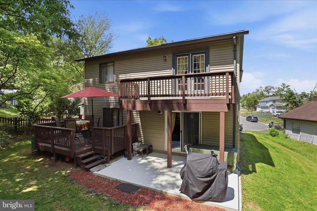 211 KEYES CT, Sterling, VA 20164