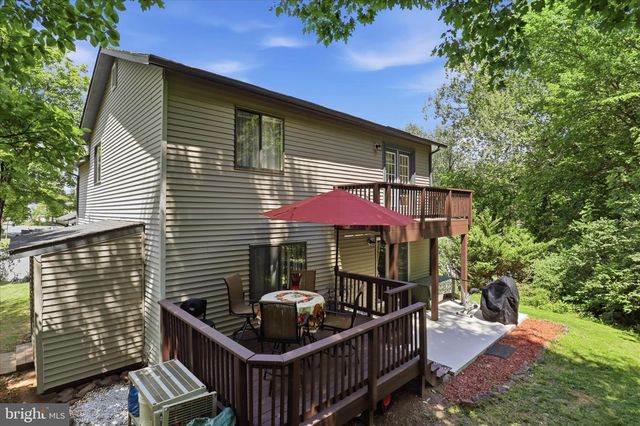 211 KEYES CT, Sterling, VA 20164