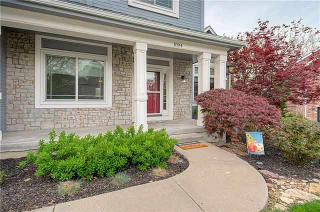 1004 Aspen Drive, Liberty, MO 64068
