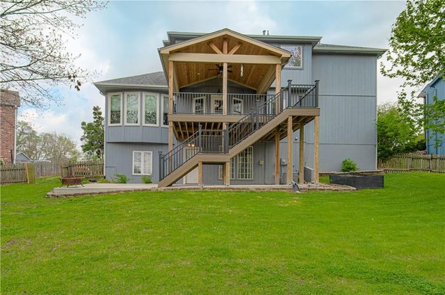 1004 Aspen Drive, Liberty, MO 64068