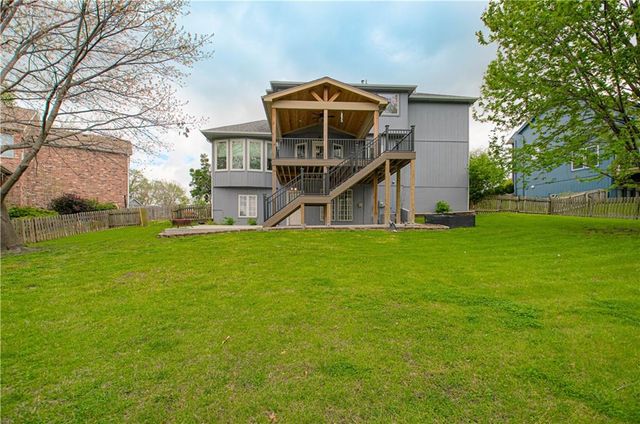 1004 Aspen Drive, Liberty, MO 64068
