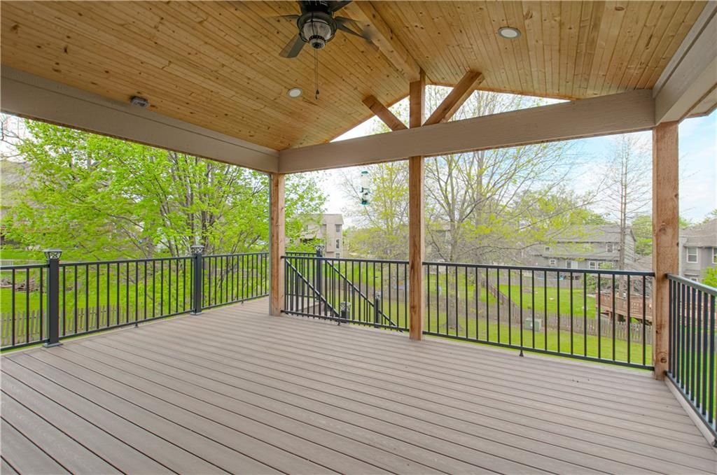 1004 Aspen Drive, Liberty, MO 64068