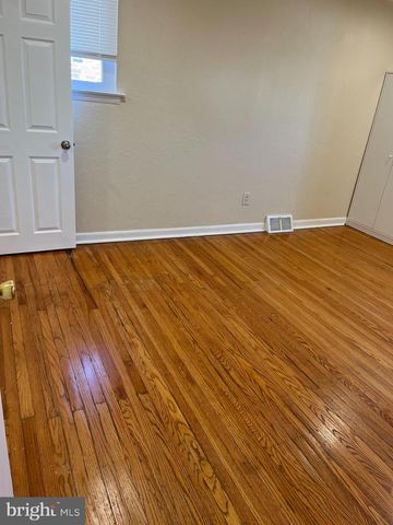 2305 BENSON ST, Philadelphia, PA 19152