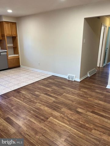 2305 BENSON ST, Philadelphia, PA 19152