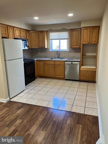 2305 BENSON ST, Philadelphia, PA 19152