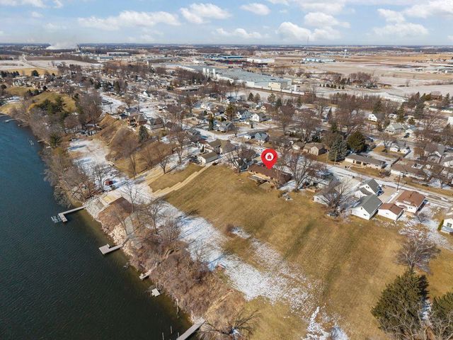 735 PARK STREET, Wrightstown, WI 54180