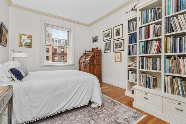 404 Beacon Street 3, Boston, MA 02115