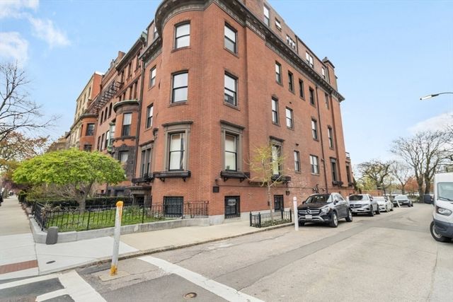 404 Beacon Street 3, Boston, MA 02115