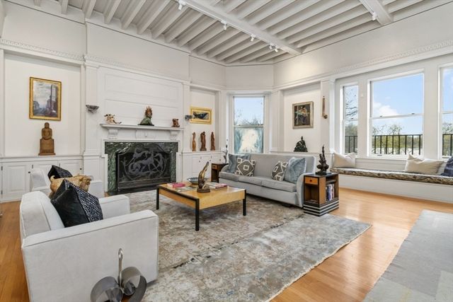 404 Beacon Street 3, Boston, MA 02115