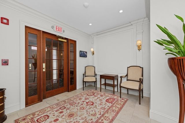 404 Beacon Street 3, Boston, MA 02115