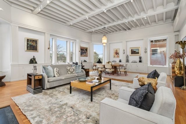 404 Beacon Street 3, Boston, MA 02115