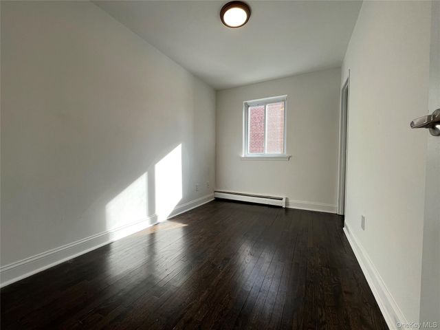 7550 Furmanville Avenue, Middle Village, NY 11379