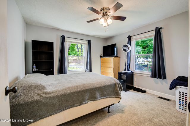 5003 Feys Dr, Louisville, KY 40216