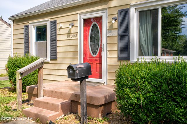 5003 Feys Dr, Louisville, KY 40216