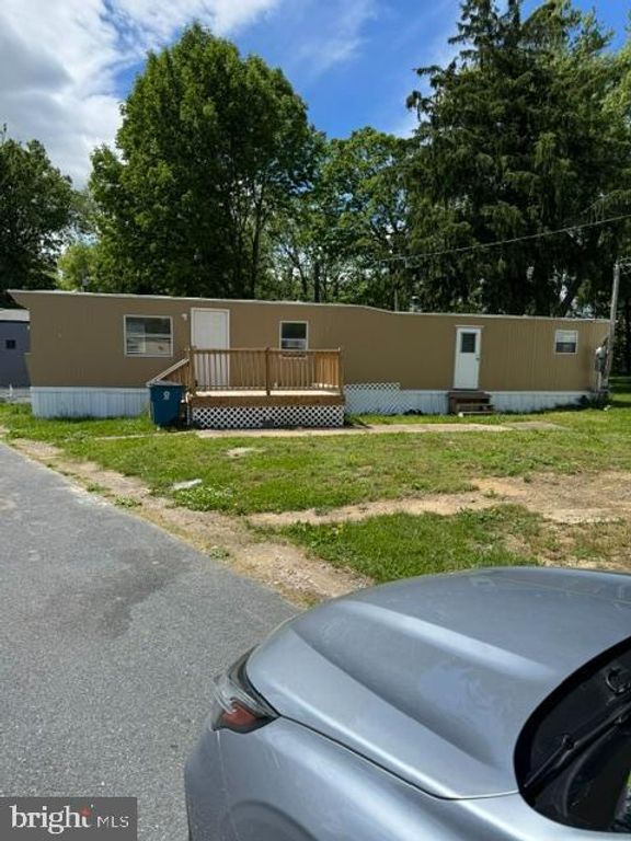 20 GEORGE DR, Middletown, PA 17057
