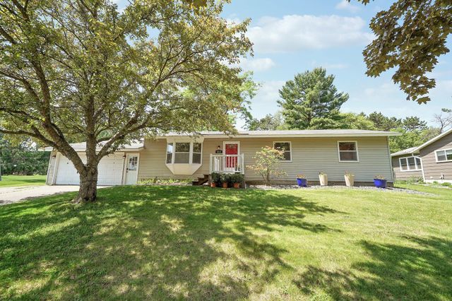 5810 Oldfield Avenue N, Stillwater, MN 55082