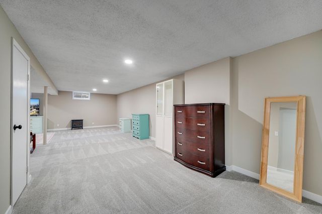 5810 Oldfield Avenue N, Stillwater, MN 55082