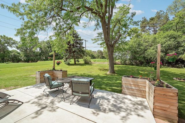 5810 Oldfield Avenue N, Stillwater, MN 55082