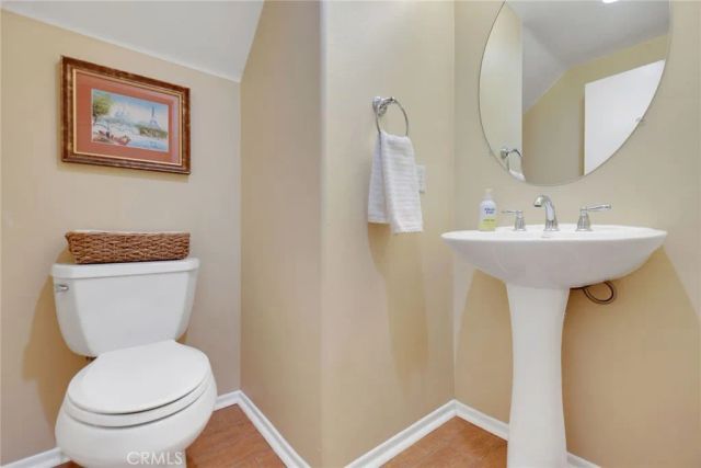 416 Sonora Cir, Redlands, CA 92373