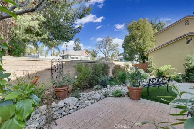 416 Sonora Cir, Redlands, CA 92373