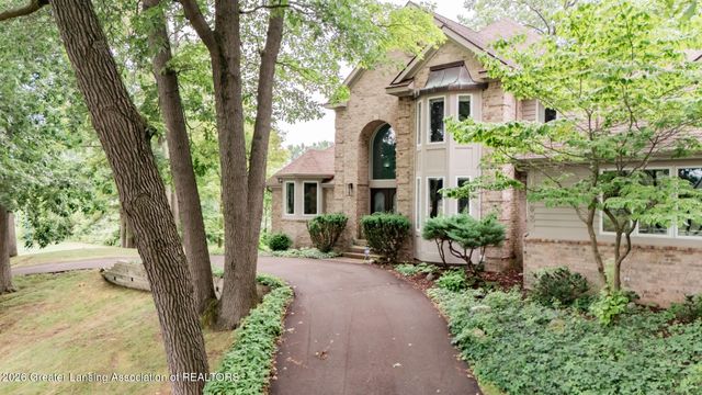 10082 Oak Island Drive, Laingsburg, MI 48848