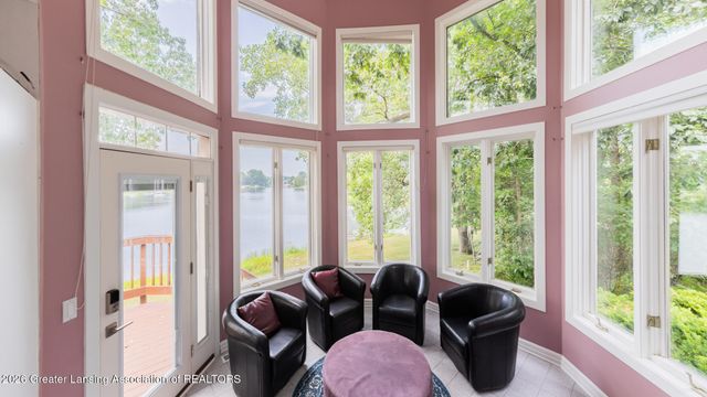 10082 Oak Island Drive, Laingsburg, MI 48848