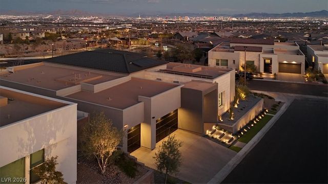 11888 Wildrose Arch Drive, Las Vegas, NV 89138