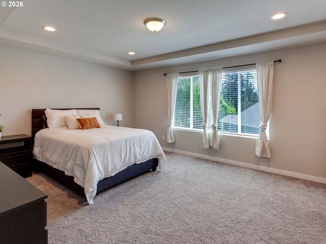 291 W 17TH St, Lafayette, OR 97127