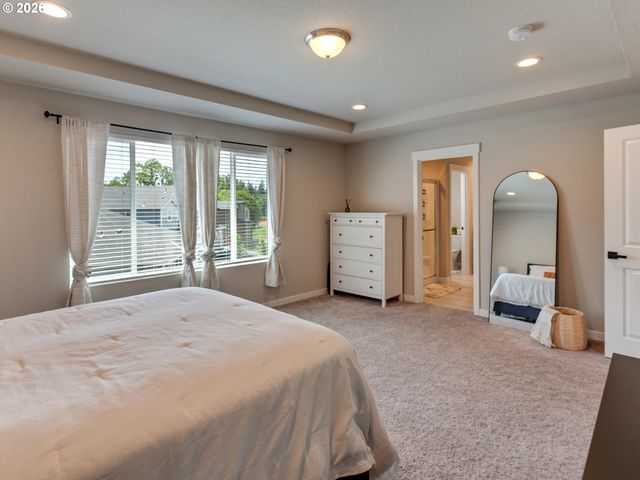 291 W 17TH St, Lafayette, OR 97127
