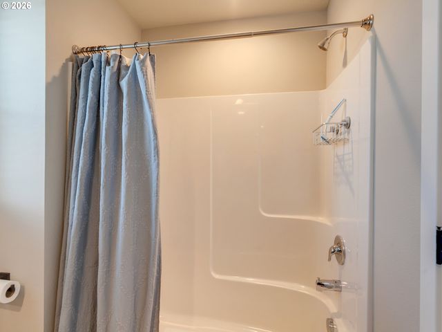 291 W 17TH St, Lafayette, OR 97127