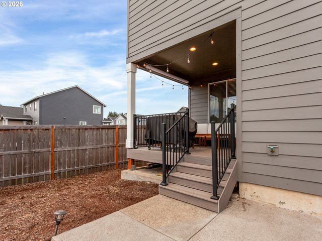 291 W 17TH St, Lafayette, OR 97127