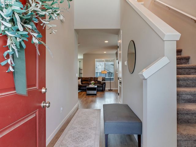291 W 17TH St, Lafayette, OR 97127
