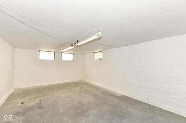 621 Kessler Boulevard East Drive, Indianapolis, IN 46220